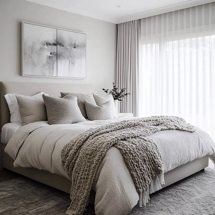 simple bedroom interior design idea: Simple Bedroom with Soft Furnishings