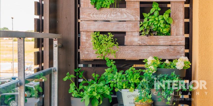 Wooden Pallet Balcony Garden