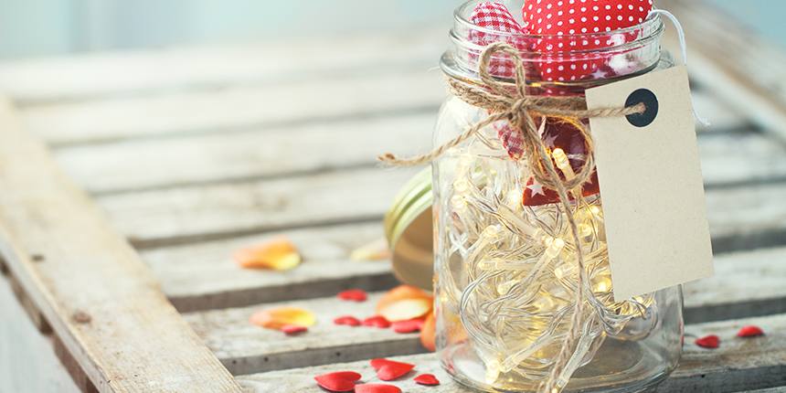 Beautiful Jar DIY Valentine Decorations