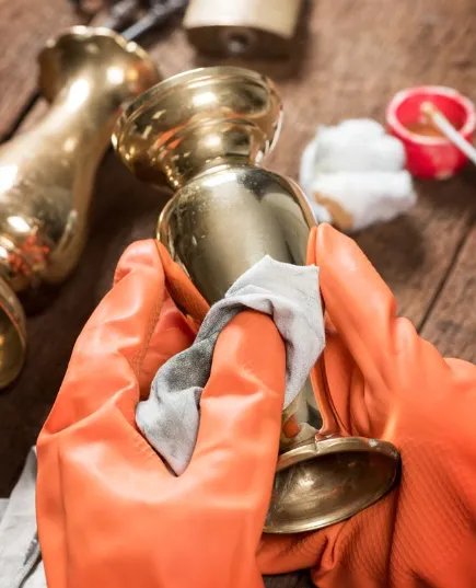 precautions-to-take-when-cleaning-brass-idols-and-pooja-vessels-at-home