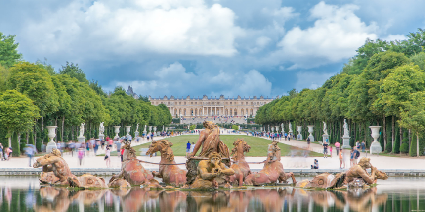 Explore the Gardens of Versailles 