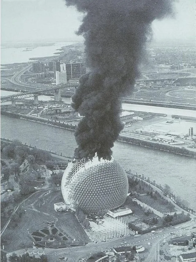A Tragic Incident- Montreal Biosphere Structure